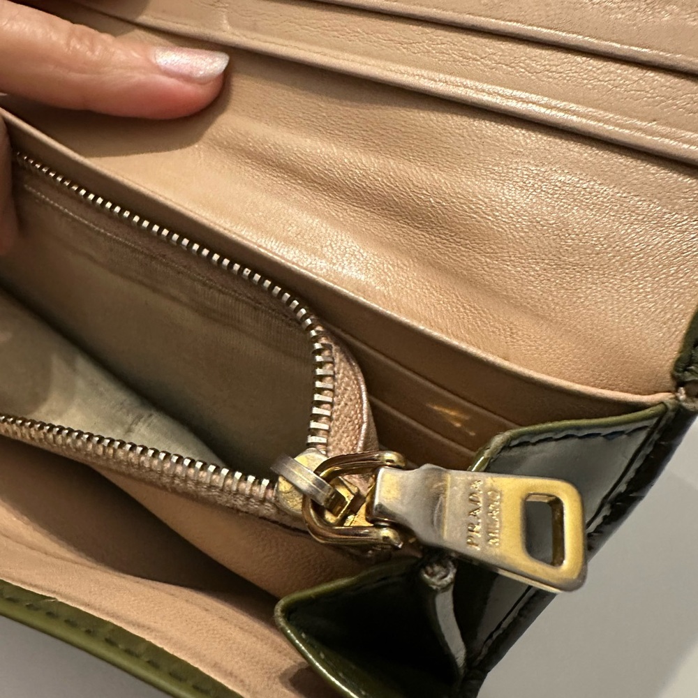 Prada Khaki Green Leather Wallet - Picture 5 of 9